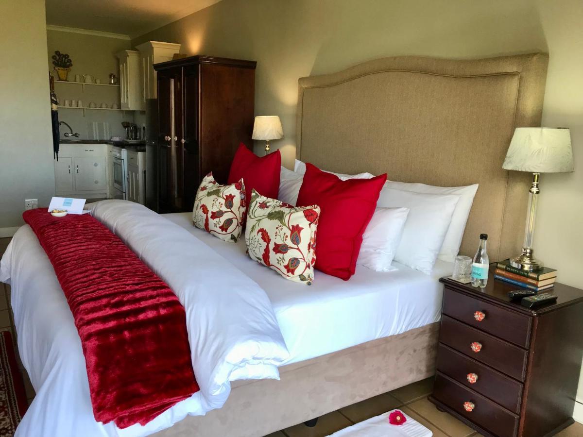 Jovali Clarens Hotel Екстериор снимка